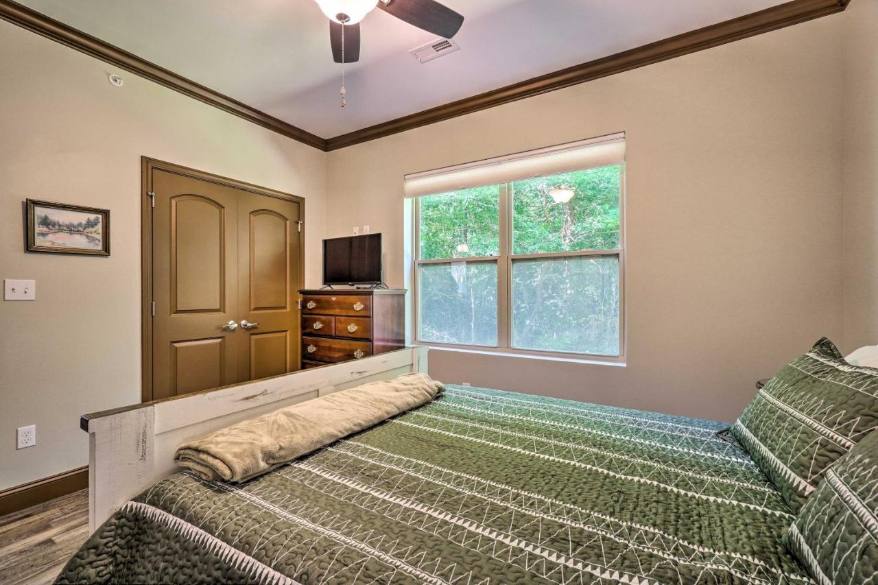Cozy Townsend Condo, Resort-Style Amenities! Екстериор снимка